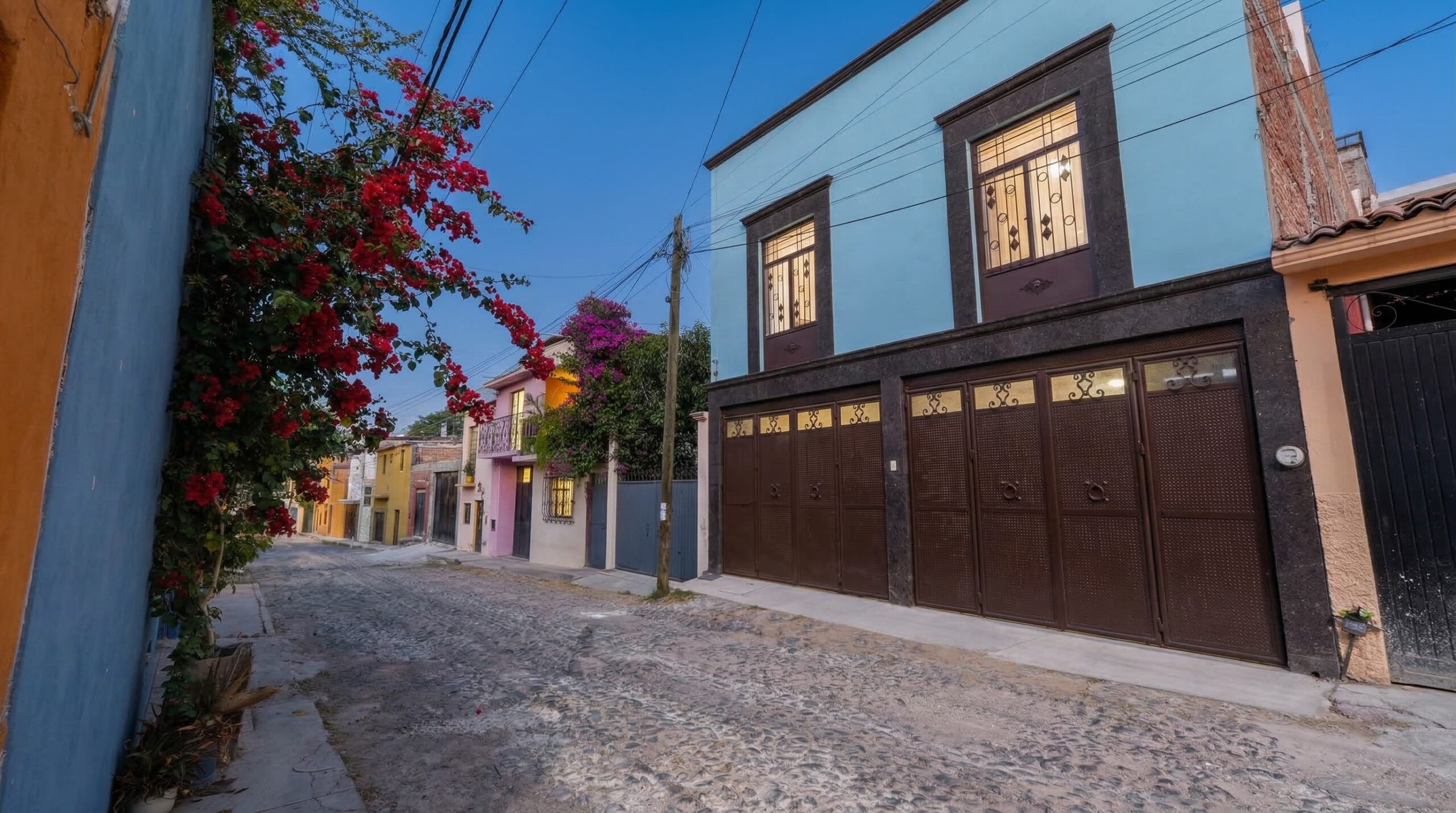 Casa Serafín | A Charming Home with Space to Live, Create & Entertain
