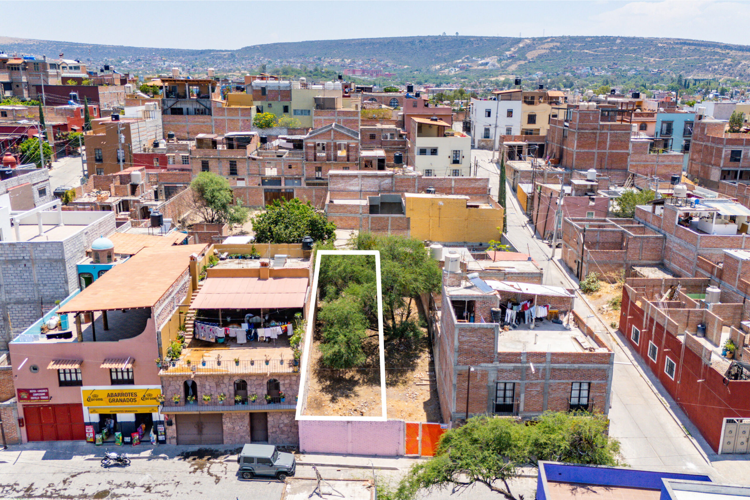 Lote Cielo y Ciudad just few blocks of the Historic Center